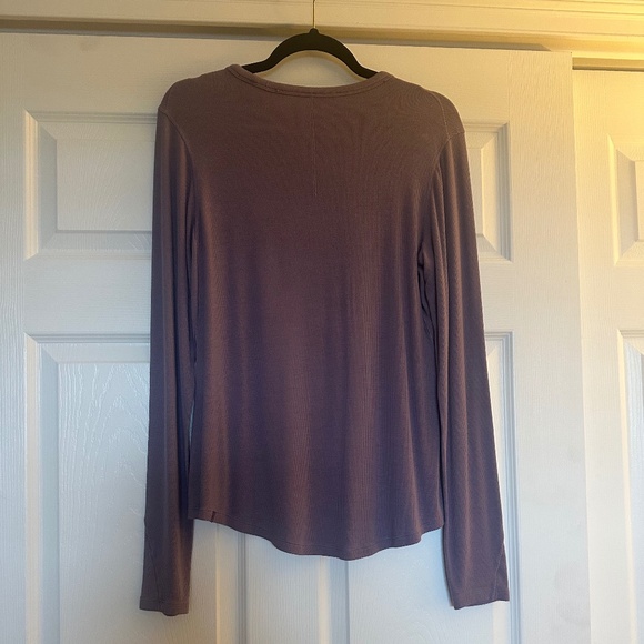 LuluLemon Hold Tight Long-Sleeve Shirt Purple Ash Size 12 - Picture 7 of 8